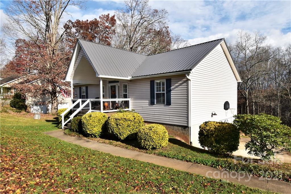 70 Collins Road Marshall NC 28753