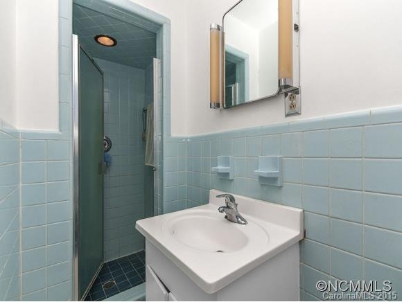 15 Hoyt Road Arden NC 28704