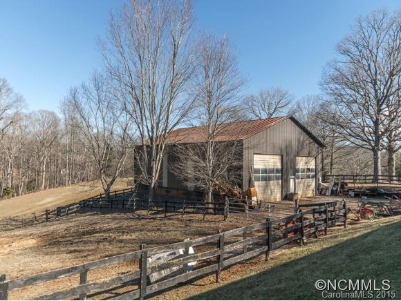 15 Hoyt Road Arden NC 28704