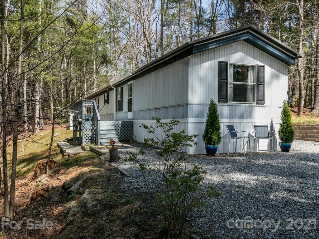 152 Whitaker Road Fairview NC 28730