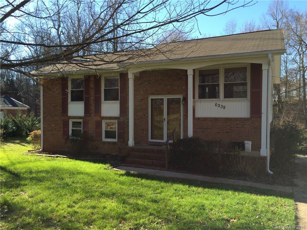 6239 Elmwood Circle Charlotte NC 28214