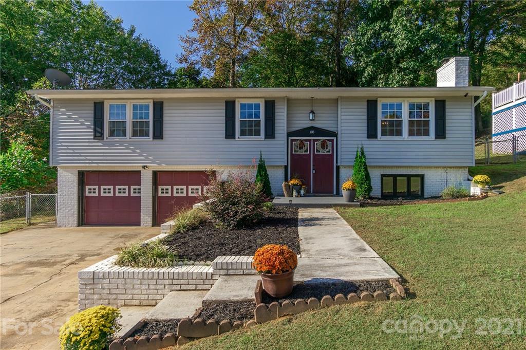 68 Wake Robin Way Asheville NC 28805