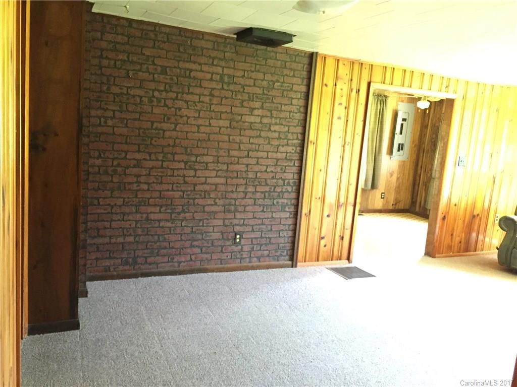 530 Reems Creek Road Weaverville NC 28787