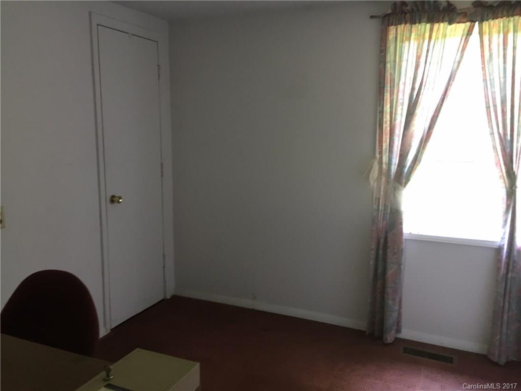 530 Reems Creek Road Weaverville NC 28787