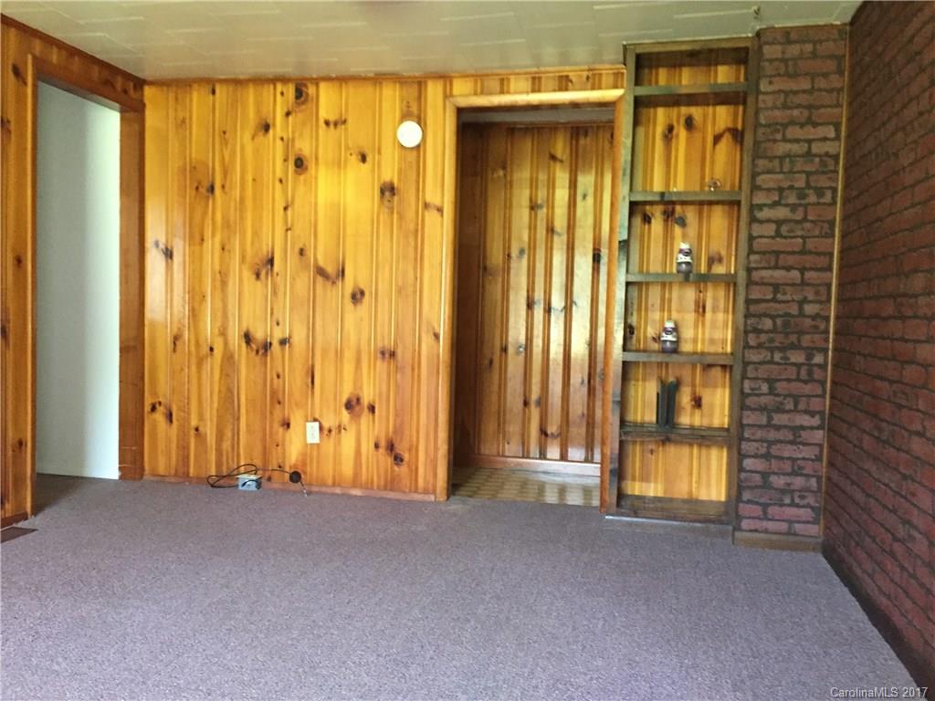 530 Reems Creek Road Weaverville NC 28787