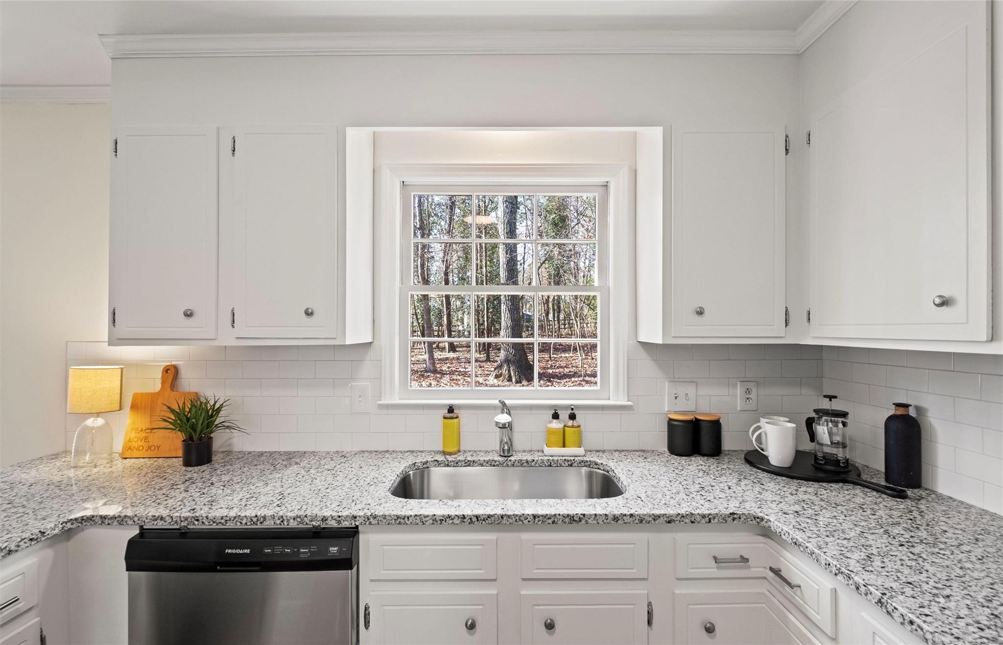 7112 Candlewyck Lane Charlotte NC 28226