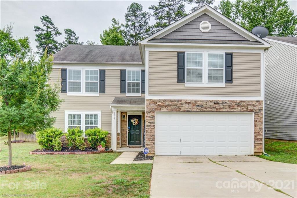 6903 Hopkins Street Charlotte NC 28269