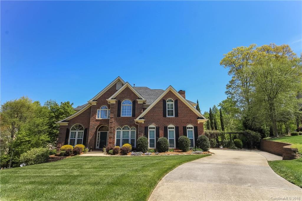 5701 Chretien Point Drive Charlotte NC 28270