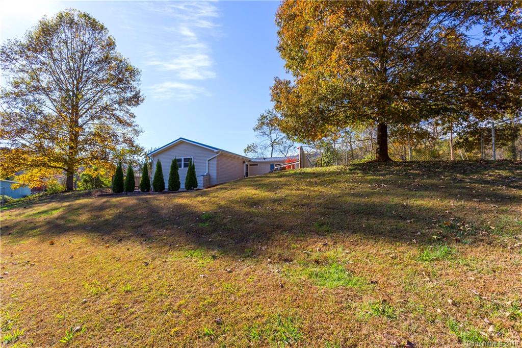 19 Holly Ridge Road Candler NC 28715