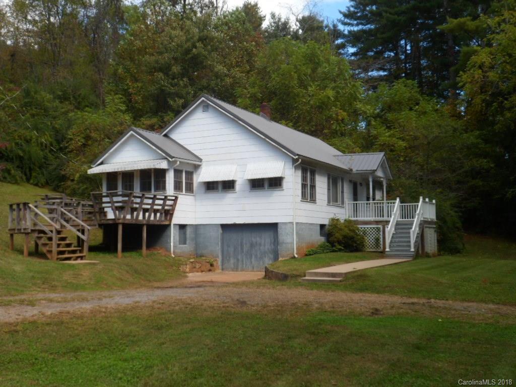 2295 Skyland Drive Sylva NC 28779
