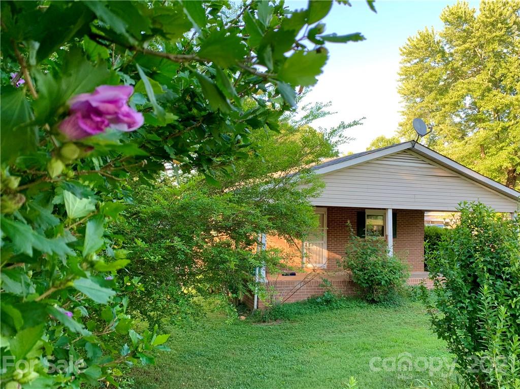 4644 Emerald Drive Morganton NC 28655