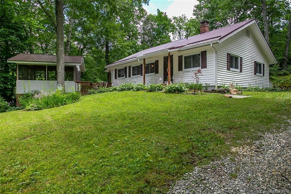 2886 Slick Fisher Road Lake Toxaway NC 28747
