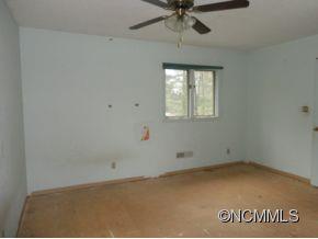37 Applecross Road Weaverville NC 28787
