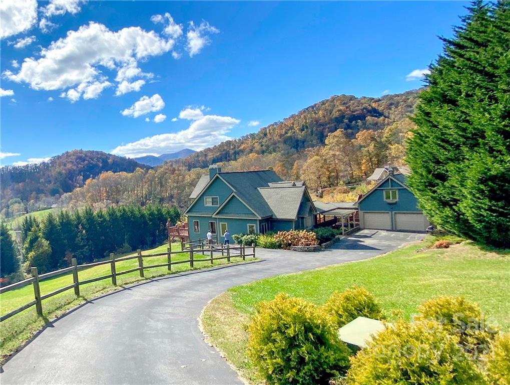 84 Kinross Lane Waynesville NC 28785