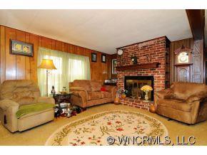 12 Deavermont Circle Asheville NC 28806