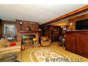 12 Deavermont Circle Asheville NC 28806