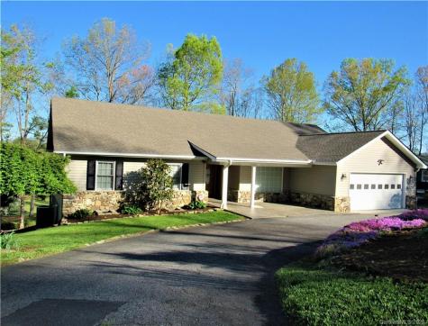 20 W Fairway Drive Etowah NC 28729