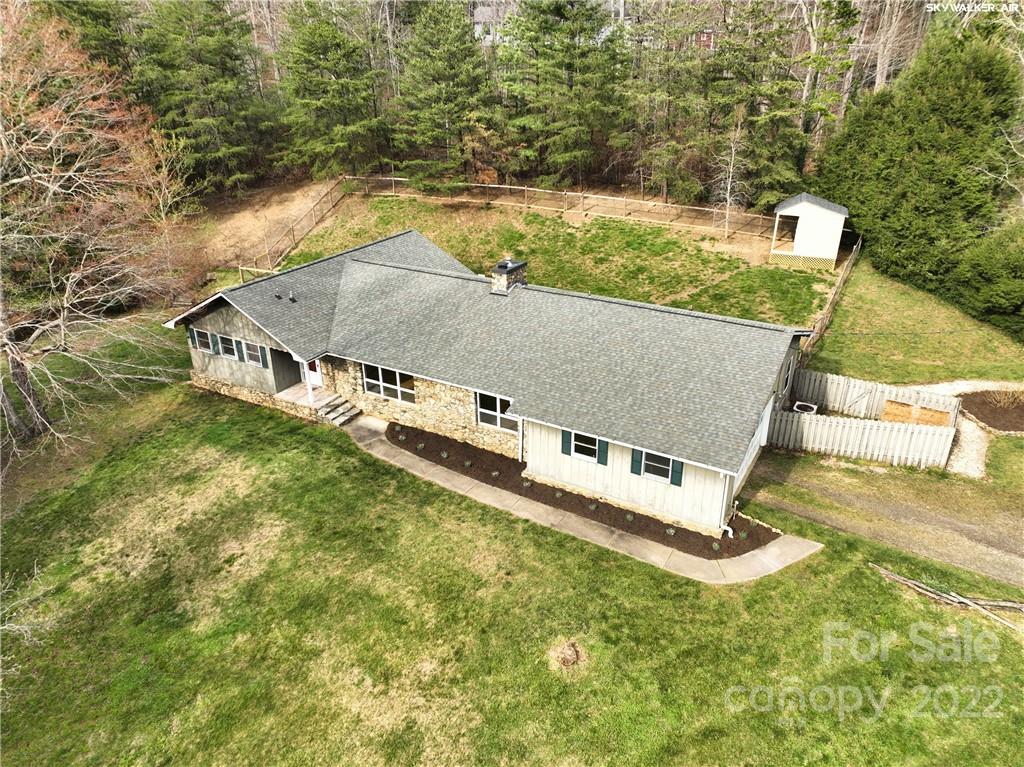 55 Vehorn Road Fairview NC 28730