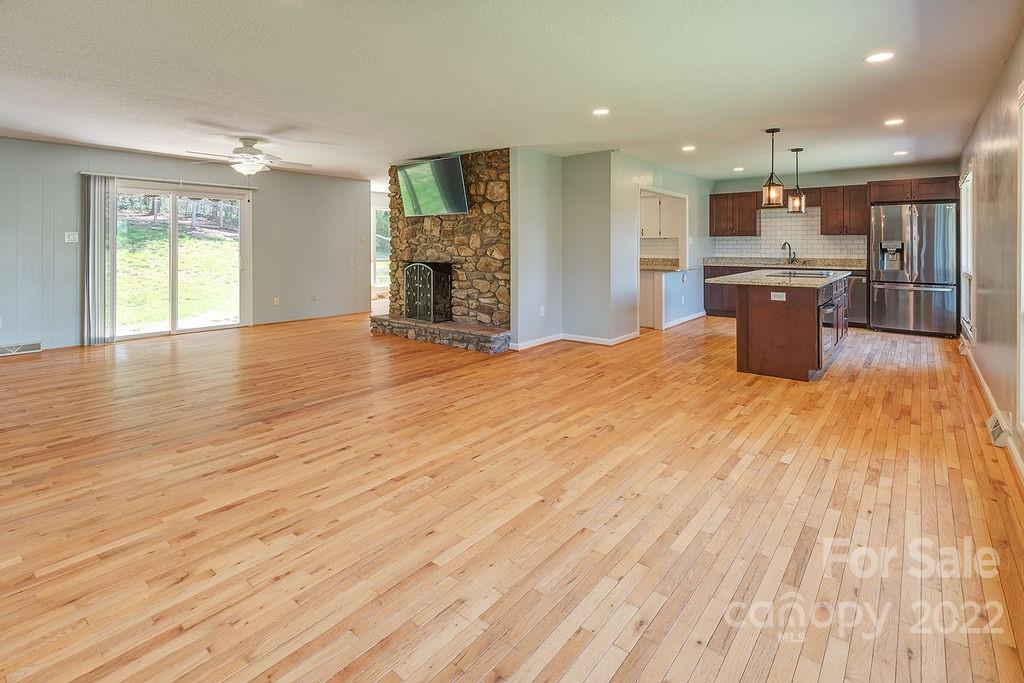 55 Vehorn Road Fairview NC 28730