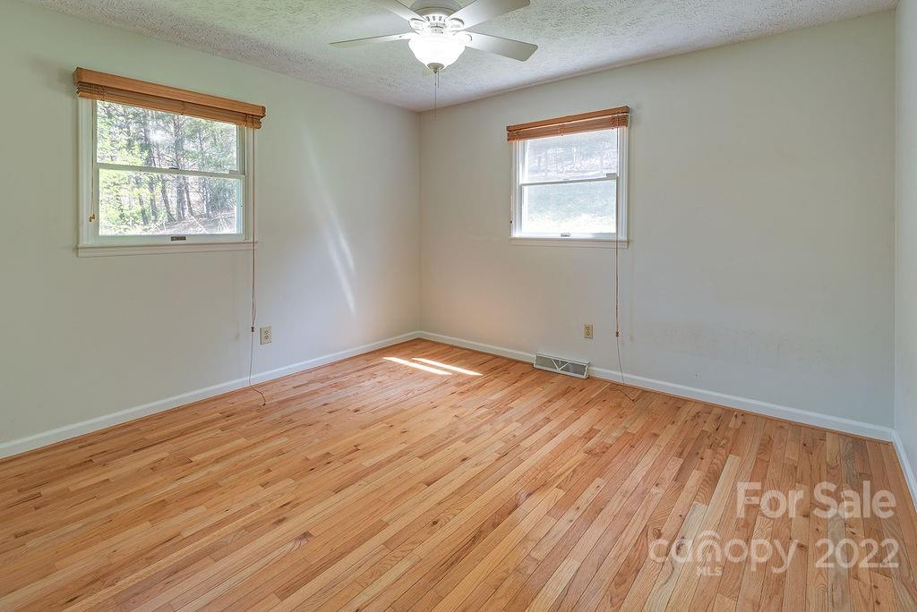 55 Vehorn Road Fairview NC 28730