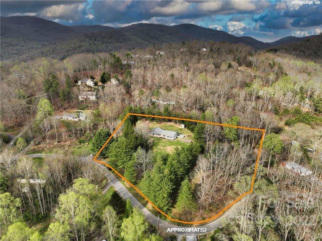 55 Vehorn Road Fairview NC 28730
