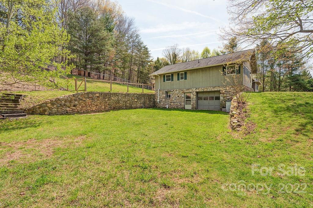 55 Vehorn Road Fairview NC 28730