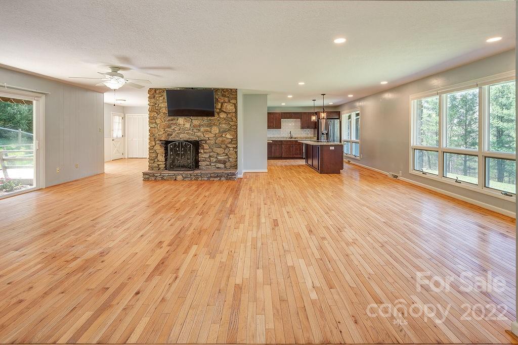 55 Vehorn Road Fairview NC 28730