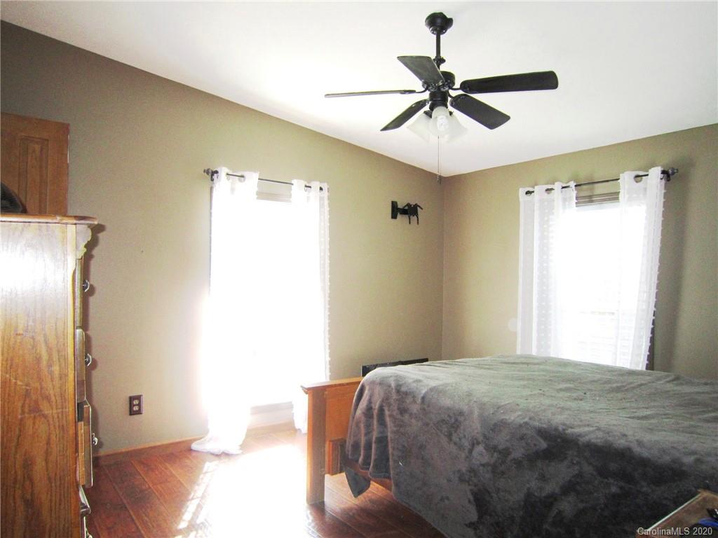 539 Hill View Drive Canton NC 28716