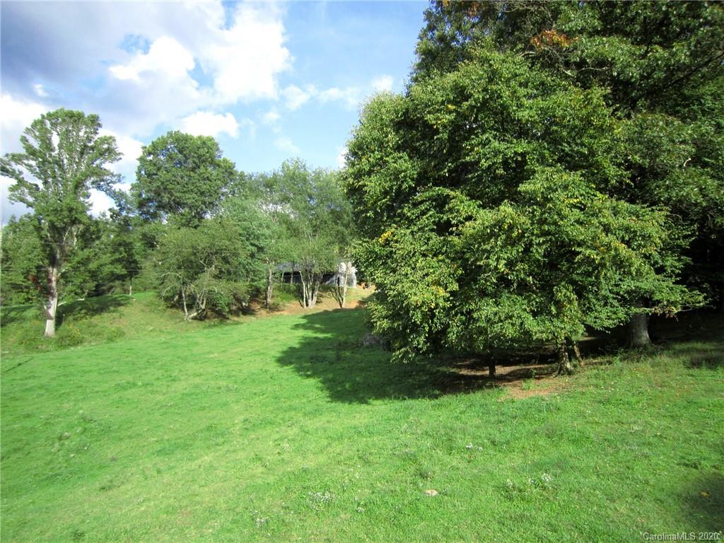 539 Hill View Drive Canton NC 28716