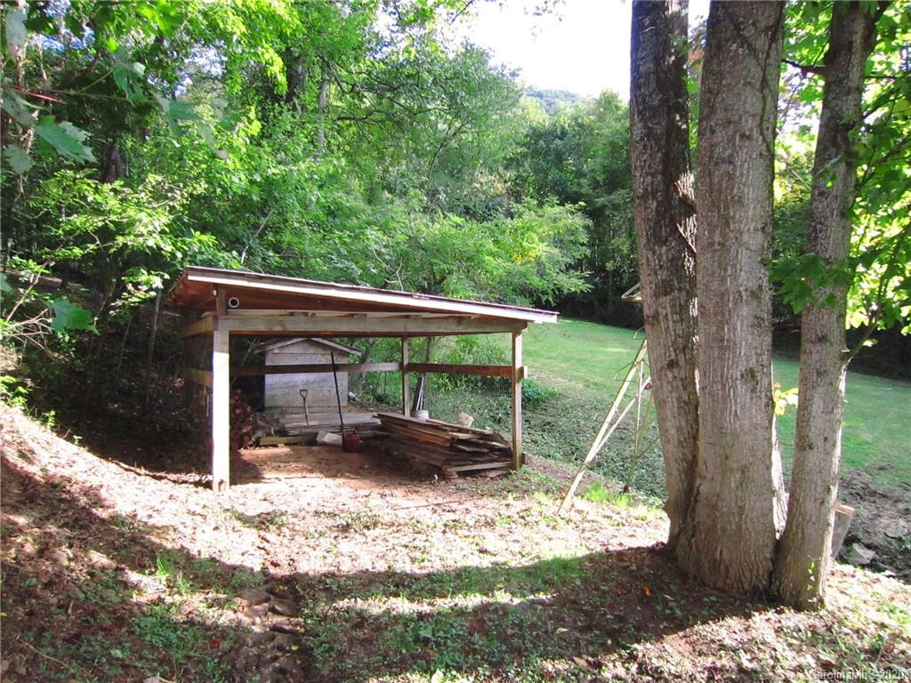 539 Hill View Drive Canton NC 28716