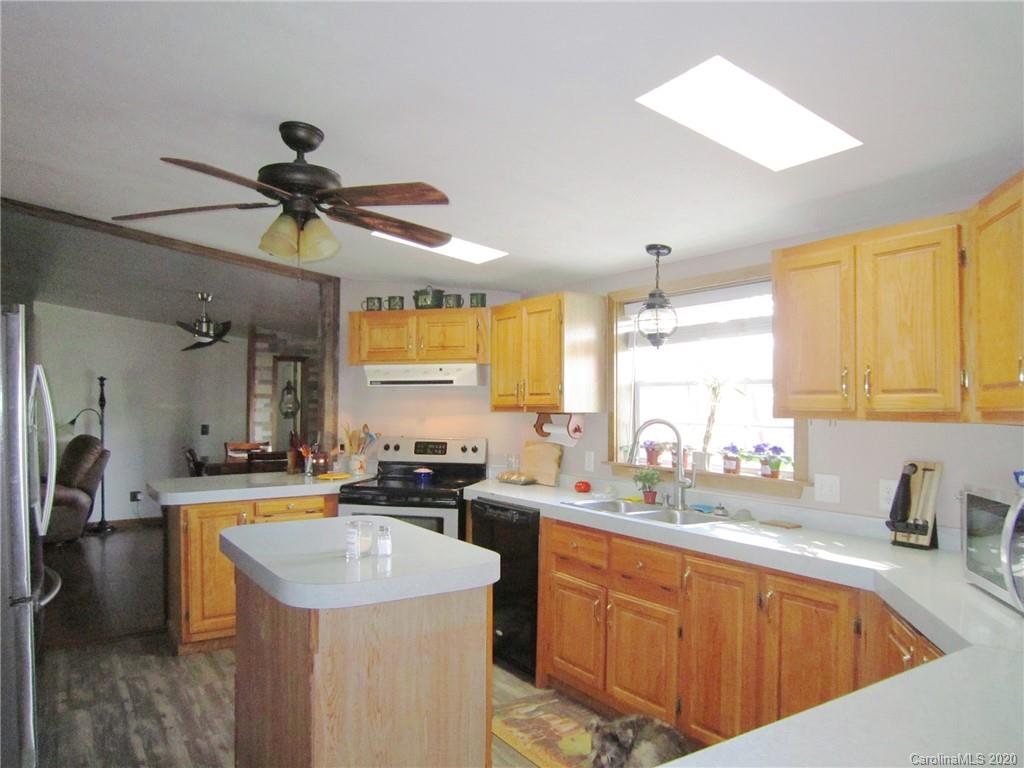 539 Hill View Drive Canton NC 28716