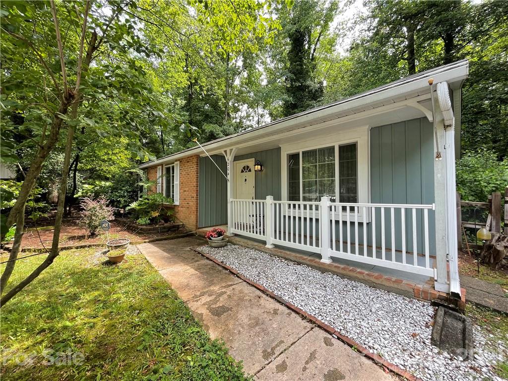 6204 Judas Tree Lane Charlotte NC 28227