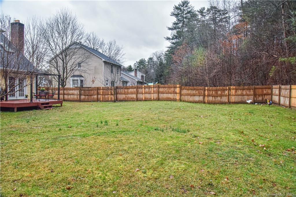 18 Marlwood Court Asheville NC 28804