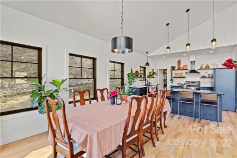 103 Little Bee Lane Swannanoa NC 28778