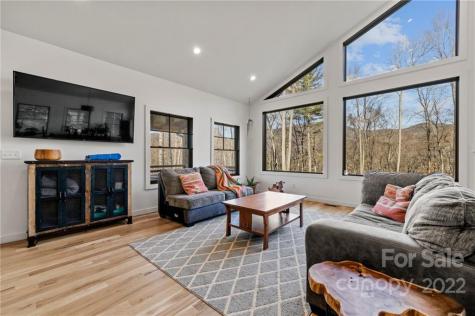 103 Little Bee Lane Swannanoa NC 28778