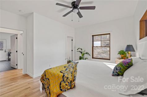 103 Little Bee Lane Swannanoa NC 28778