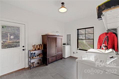 103 Little Bee Lane Swannanoa NC 28778