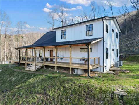 103 Little Bee Lane Swannanoa NC 28778
