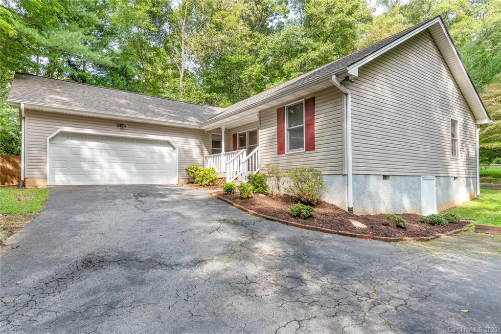 5 Twin Lakes Drive Fletcher NC 28732