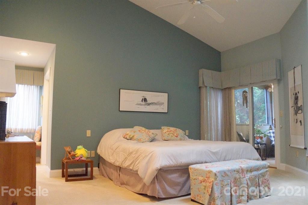 7 Brody Trail Asheville NC 28804