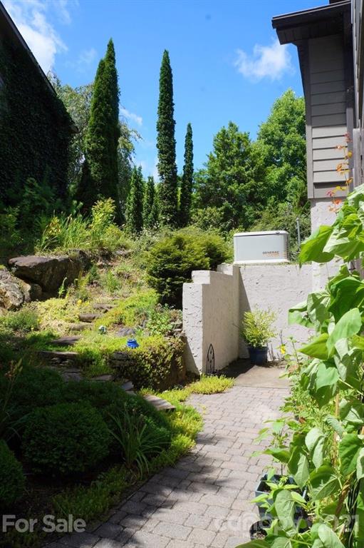 7 Brody Trail Asheville NC 28804