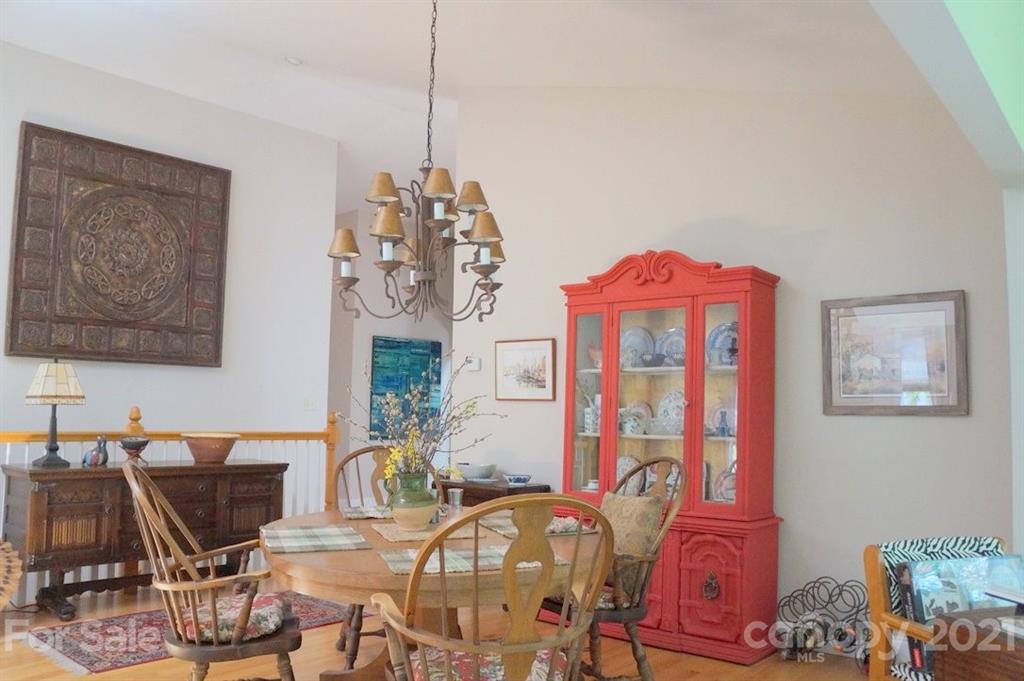 7 Brody Trail Asheville NC 28804