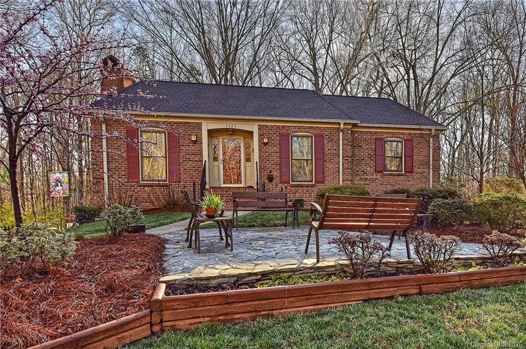 7323 Easen Court Charlotte NC 28211