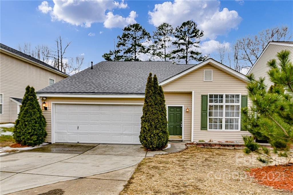 6215 Day Lilly Lane Charlotte NC 28216