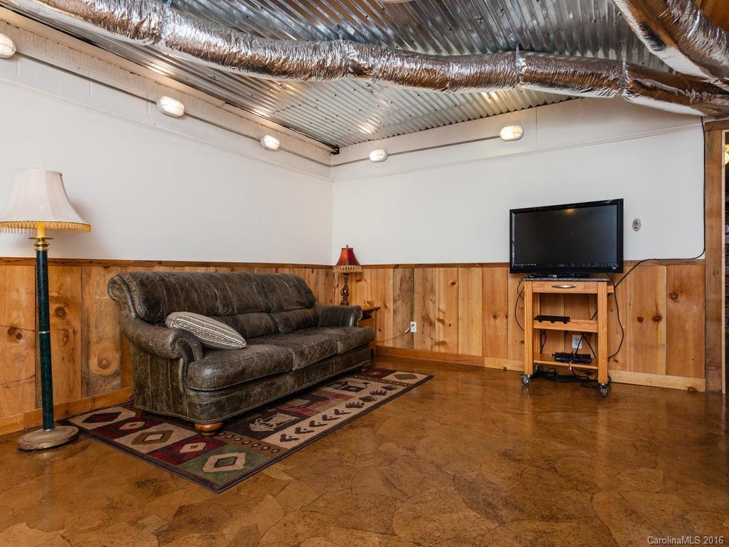 7 Birchwood Lane Asheville NC 28805