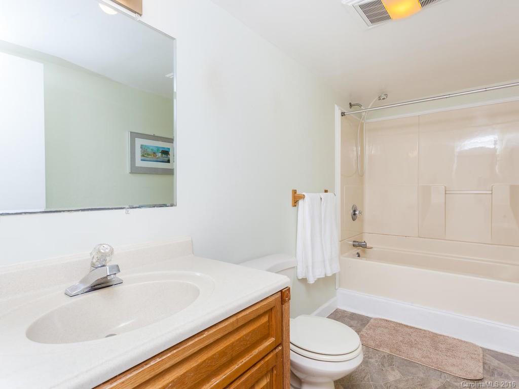7 Birchwood Lane Asheville NC 28805