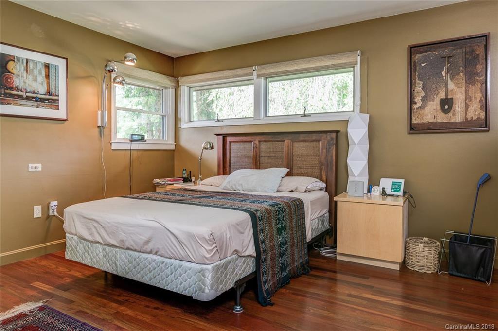 344 Midland Drive Asheville NC 28804
