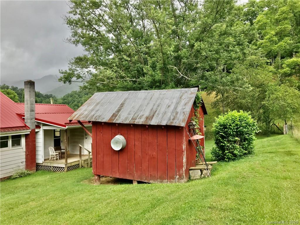 119 Black Branch Road Canton NC 28716