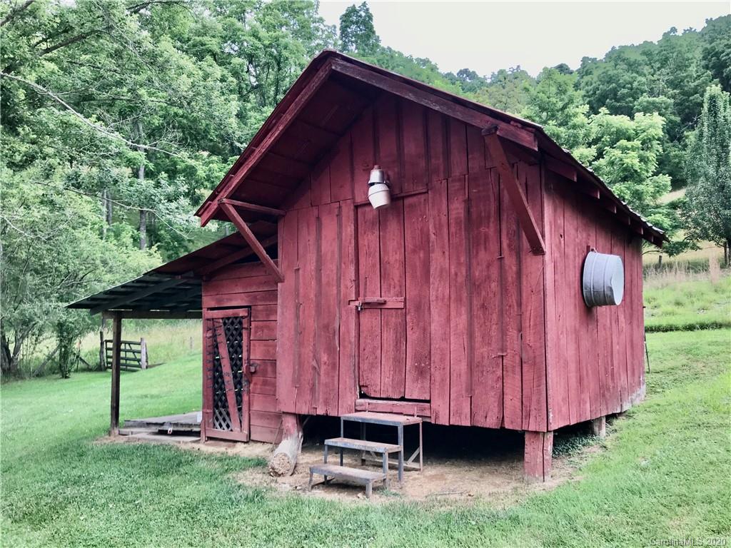 119 Black Branch Road Canton NC 28716