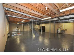17 Beaverbrook Road Asheville NC 28804